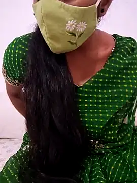 Snapshot of Miss_Riya20 chatting on 11.29.25 Miss Riya20 online show from 11.29.25