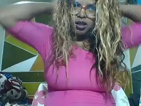 Snapshot of SEXY_METISE chatting on 02.10.25 SEXY METISE online show from 02.10.25