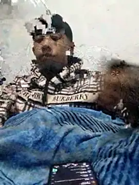 Snapshot of hdz3012 chatting on 12.16.25 hdz3012 online show from 12.16.25