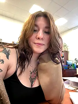 Mimiumuy online show from 10.17.25