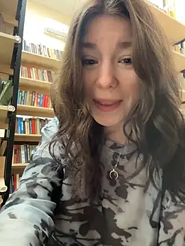 Mimiumuy online show from 11.04.25