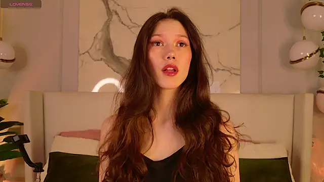 MaryNixon  online show from 03.27.26