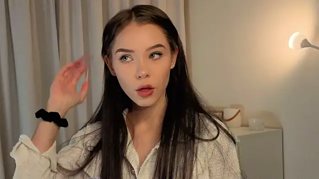 slyshypie online show from 11.20.25