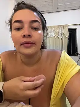 sarahreyess 11 online show from 10.30.25