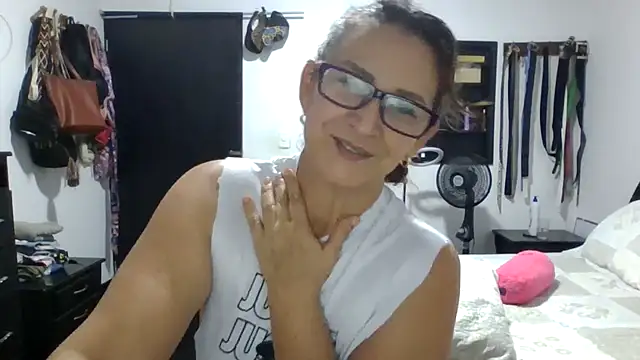 MiaVega online show from 02.06.26