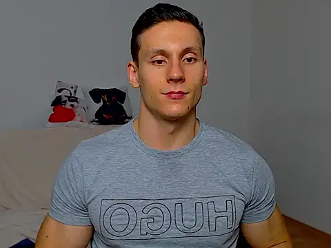 ZeinMiracles online show from 10.04.25