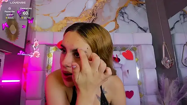 Snapshot of Natasha-Adams chatting on 02.06.26 Natasha-Adams online show from 02.06.26