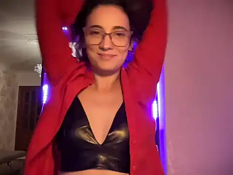 Tomiriss online show from 09.15.25