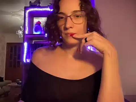 Tomiriss online show from 09.16.25