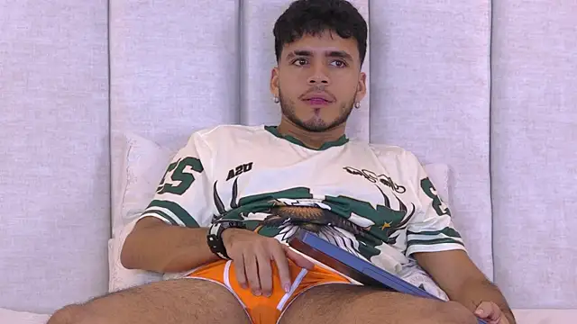 AlexanderJordan online show from 11.16.25