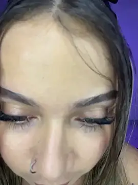 AnnyLopezzz  online show from 11.13.25