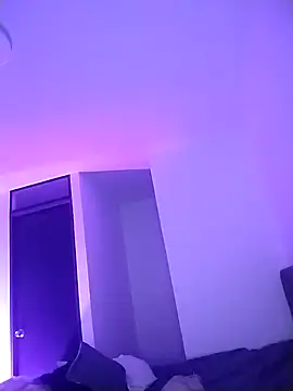 Snapshot of _paulaaa chatting on 11.28.25 paulaaa online show from 11.28.25