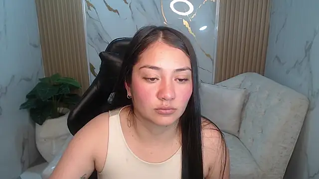 Ivony18 b online show from 10.17.25