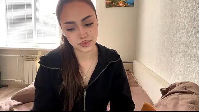 Leaf Unto online show from 11.12.25