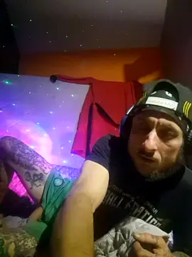 Snapshot of MODEST11_MMiILOO_AMARO chatting on 10.10.25 MODEST11 MMiILOO AMARO online show from 10.10.25