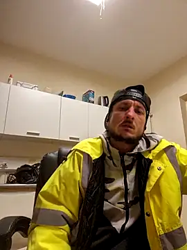 Snapshot of MODEST11_MMiILOO_AMARO chatting on 10.16.25 MODEST11 MMiILOO AMARO online show from 10.16.25