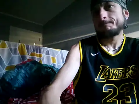 Snapshot of MODEST11_MMiILOO_AMARO chatting on 10.22.25 MODEST11 MMiILOO AMARO online show from 10.22.25