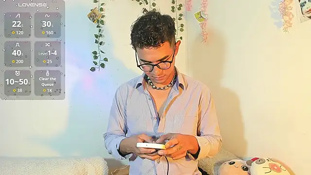 cute sammy 1 online show from 09.12.25