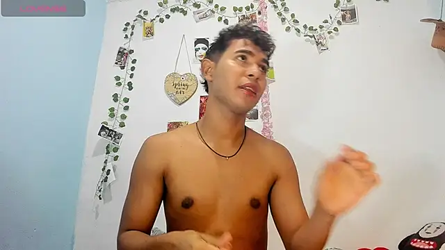 cute sammy 1 online show from 11.20.25