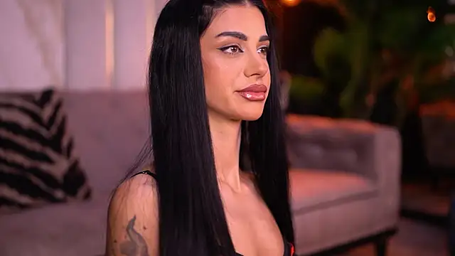 ArinaCarter online show from 10.22.25