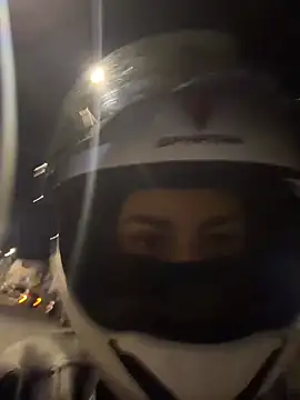 AlannaEvons online show from 04.10.26