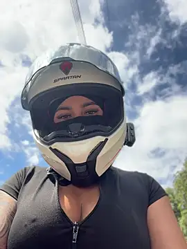 AlannaEvons online show from 07.14.26