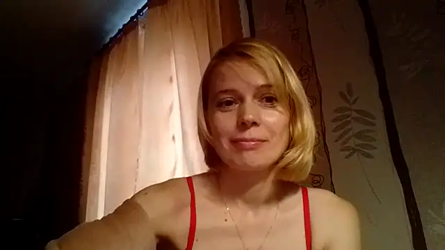 LiluXRose online show from 10.13.25