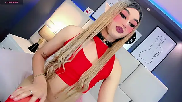 Miacuteee online show from 10.23.25