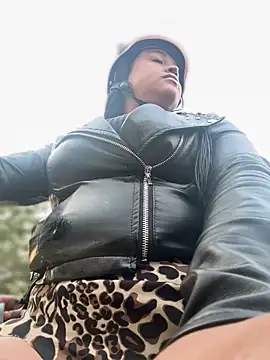 -Mia1 online show from 03.25.26