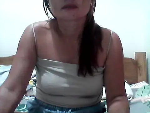 nathalie0045 online show from 12.04.25