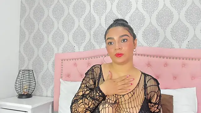 Snapshot of Zahara__18 chatting on 09.18.25 Zahara 18 online show from 09.18.25