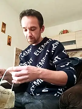 xxxxxcgbn online show from 10.19.25