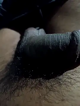 Snapshot of TSPRAJ0 chatting on 12.18.25 TSPRAJ0 online show from 12.18.25