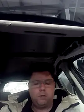 Snapshot of blueandwhite1 chatting on 01.29.25 blueandwhite1 online show from 01.29.25