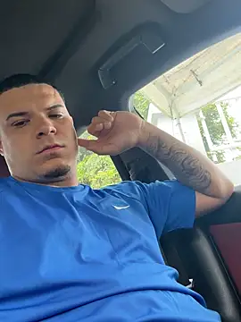 YadielPublic online show from 09.19.25