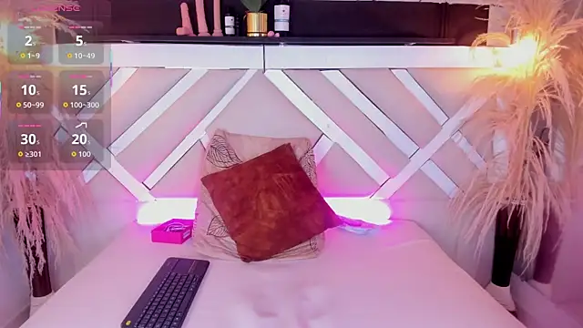 Snapshot of Zoe-Johnson_ chatting on 02.21.26 Zoe-Johnson online show from 02.21.26