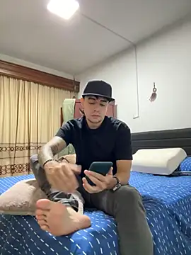 Jaguer2213 online show from 09.20.25