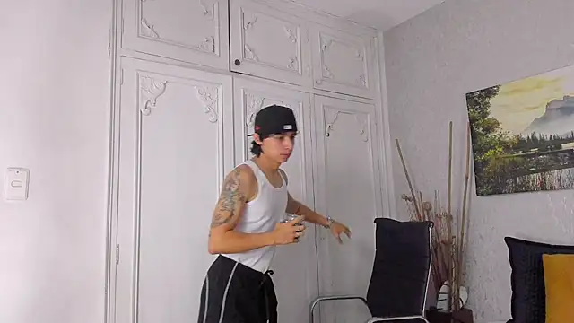 Tyler durten online show from 04.10.26