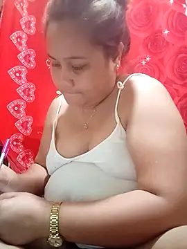 Snapshot of Weng_31 chatting on 09.10.25 Weng 31 online show from 09.10.25