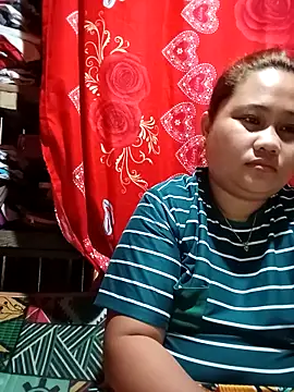 Snapshot of Weng_31 chatting on 09.13.25 Weng 31 online show from 09.13.25