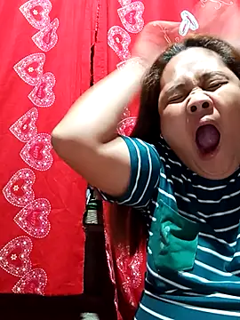 Snapshot of Weng_31 chatting on 10.03.25 Weng 31 online show from 10.03.25