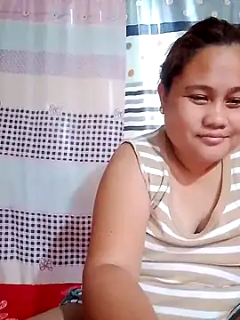 Snapshot of Weng_31 chatting on 10.05.25 Weng 31 online show from 10.05.25