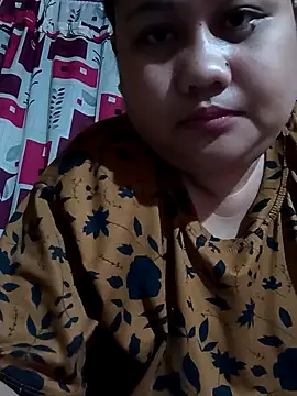 Snapshot of Weng_31 chatting on 12.18.25 Weng 31 online show from 12.18.25