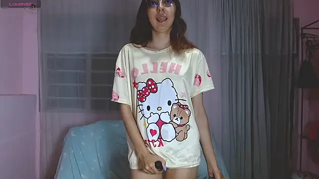 AnnieSparkle online show from 06.04.26