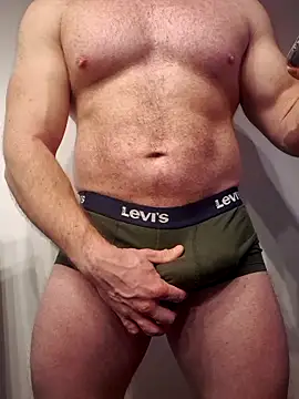 AlphaGymMale online show from 12.22.25