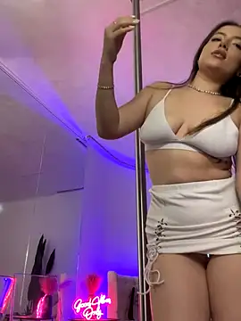 Angel  Vibe online show from 10.13.25