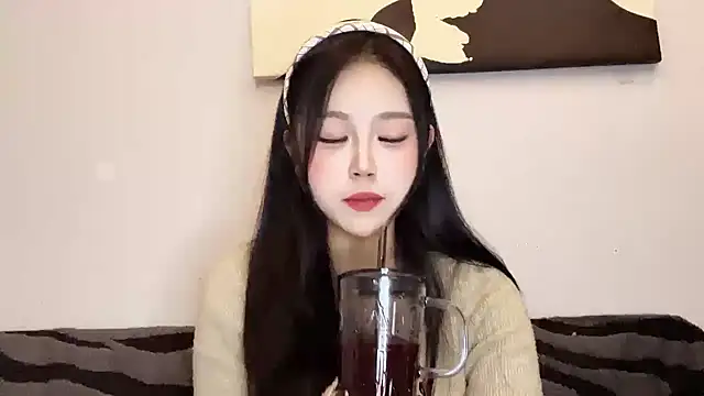 XingKongCOCO-107 online show from 11.23.25