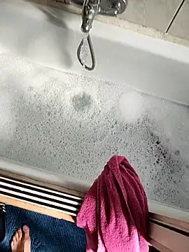 Ericketaurore online show from 09.16.25