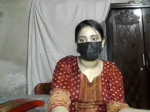 mou002xh online show from 10.12.25