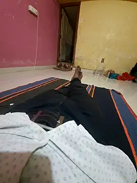 choot paglu online show from 10.30.25